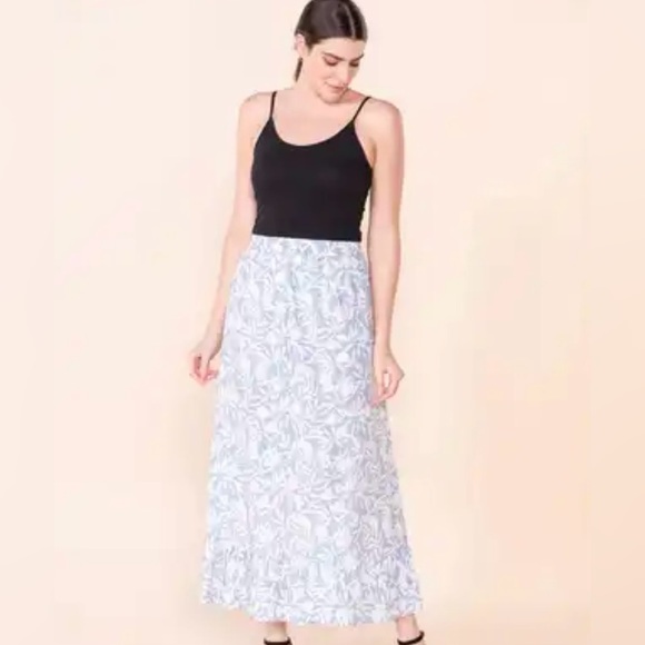 Periwinkle Blue Floral Print Skirt - Picture 4 of 7